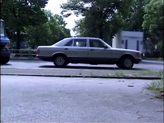 Sucer une bite, Brunette brune, Fétiche, Orgie, Public, Rétro ancien