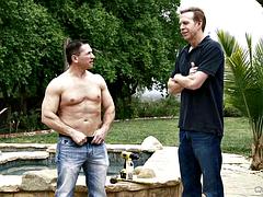 Анальный секс, Большие сиськи, Минет, Семяизвержение, Двойное проникновение, Порнозвезда, Втроем, Сиськи