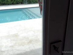 Grosse bite, Noire, Interracial, Nue  à poil, Piscine, Pov, Chatte, Mouillée