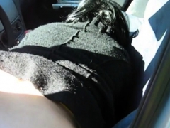 la signora si fa sborrare sul suo culone in campagna