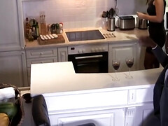 Anaal, Pijpbeurt, Bruinharig, Sperma shot, Schattig, Moeder die ik wil neuken, Kousen, Tieten likken