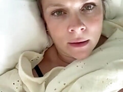Leie, Betrug, Laktieren, Milf, Pissen, Schwanger, Solo, Ehefrau