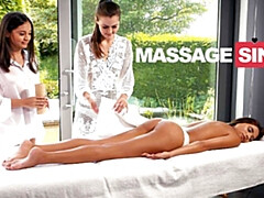 Fingern, Hd, Lesbisch, Lecken, Massage, Dürr, Flotter dreier, Spielzeuge