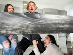 Большая жопа, Большие сиськи, Брюнетки, Собачьи, Пальцем, Ласковые ручки, На кухне, От первого лица