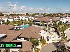 Grote mammen, Handbeurt, Likken, Moeder die ik wil neuken, Monster, Roodharige vrouw, Tiener, Trio