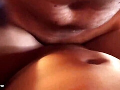 Enthousiasteling, Universiteit, Stel, Sperma shot, Huisgemaakt, Orgasme, Gezichtspunt, Rijden