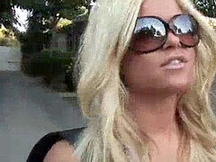 Большой член, Черные, Минет, Постарше, Семяизвержение, Сперма на лице, Затыкание рта, Трусики