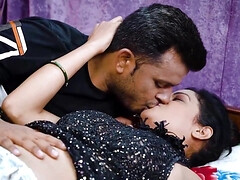 Enthousiasteling, Grote kont, Grote mammen, Blond, Pijpbeurt, Sperma shot, Natuurlijke tieten, Tieten likken