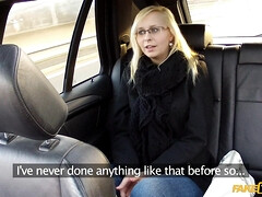 Freund, Auto, Betrug, Handjob, Hardcore, Im freien, Realität, Weibliche ejakulation