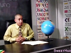 Studentin, Hochschule, Spermaladung, Hd, Monster, Jungendliche (18+), Titten, Uniform