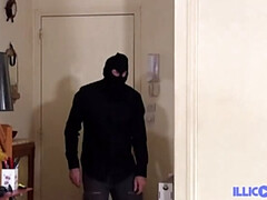 Enthousiasteling, Anaal, Flashing, Frans, Masturbatie, Roodharige vrouw, Slet