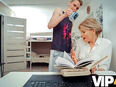 ブロンド, Hd, 熟年, ロシア人, 剃毛, 教師