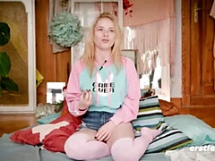 Blondine, Frau, Deutsch, Hd, Masturbation, Natürlichen titten, Rasiert, Solo