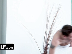 Grosse titten, Blasen, Vollbusig, Spermaladung, Hardcore, Hd, Stiefmutter, Entkleiden