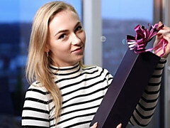 18 años, Culo grande, Consolador, Penetracion con dedos, Flaco, Solo, Estriptis, Adolescente