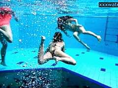 Bikini, Morena, Hd, Lesbiana, Desnudo, Pequeña, Sexo soft, Adolescente