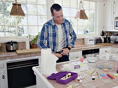 ブロンド, イく瞬間, なめる, 馬乗り, 剃毛, おもちゃ