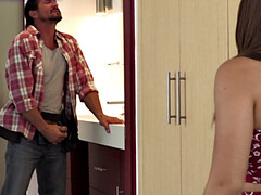 Жопа, Ванна, Собачьи, Платье, Поцелуи, Соски, Трусики, Стринги