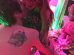 Zierlich, Jungendliche (18+), Titten