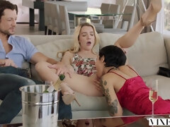 ブロンド, フェラチオ, ハードコア, Hd, ティーン, 三人, オッパイの