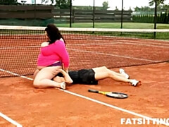Wohlbeleibte schöne frauen, Pummelig, Domination, Fett, Weibliche domination, Handjob