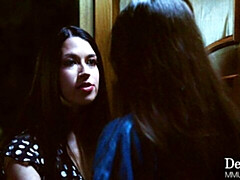 18 ans, Gros cul, Doigter, Lesbienne, Rasée, Dénudage, Adolescente, Nénés