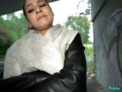 Cul, Blonde, Éjaculation interne, Queue, De plein air, Piercing, Pov, Espagnole
