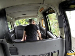 Amateur, Voiture, Faciale, Pieds, Branlette thaïlandaise, Léchez, Chatte, Lécher le sphincter