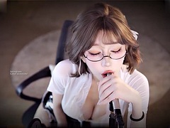 ASMR ear licking welfare is used by the OL who has unspoken rules in the office