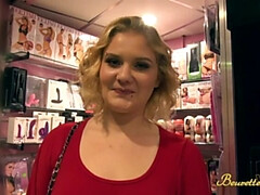 Enthousiasteling, Anaal, Arabisch, Blond, Bruinharig, Latijnse vrouw, Moeder die ik wil neuken, Trio