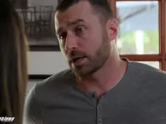 Aziatisch, Grote kont, Bruinharig, Diep in de keel, Hd, Moeder die ik wil neuken, Kousen, Tatoeage