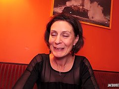 Любители, Анальный секс, Двойное проникновение, Француженки, Зрелые и анал, Два парня и девушка, Чулки, Втроем