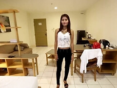 Asiatique, Grosse bite, Gros seins, Brunette brune, Éjaculation interne, Queue, En levrette, Serré