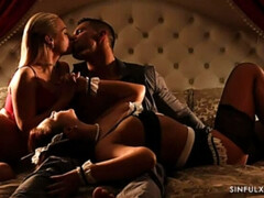 Семяизвержение, Член, Две девушки, Лизание, Белье, Киски, Бритые, Чулки