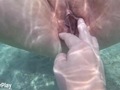 Enthousiasteling, Mollig, Sperma, Huisgemaakt, Rijpe lesbienne, Moeder die ik wil neuken, Kut duiken, Onderwater