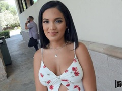 Amateur, Americano, Culo, Tetas grandes, Vestido, Latina, Coño, Tatuaje