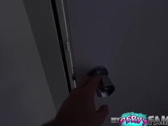 Gros seins, Sucer une bite, En gros plan de très près, Tir de sperme, Peloter, Mère que j'aimerais baiser, Maman, Seins naturels