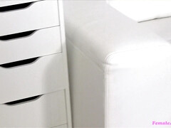 Leie, Lesbisch, Lecken, Natürlichen titten, Büro, Muschi