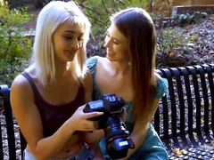 18 jaar, Blond, Bruinharig, Lesbisch, Likken, Kut duiken, Tiener