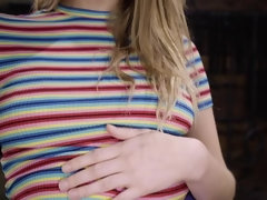 Blondine, Fesselspiele, Dildo, Natürlich, Rasiert, Weibliche ejakulation