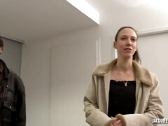 French Porn - Sophie Avec Deux Poulets - Cuckold Sex