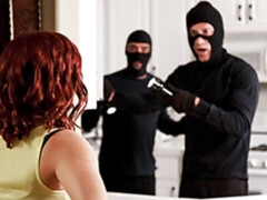 Culo grande, Verga grande, Tetas grandes, Mamada, Estilo perrito, Doble penetracion, Madres para coger, Cabello corto