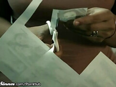 Bruinharig, Vrouw, Harig, Natuurlijke tieten, Kut duiken, Alleen, Tiener, Speelgoed