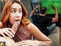 Betrug, Tschechisch, Freundin, Hd, Pov, Rotschopf, Rasiert, Titten