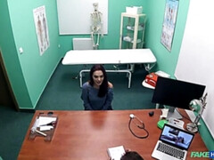 素人, フェラチオ, 医者, バック, 顔射, 看護婦, ゴックンする, ユニフォーム