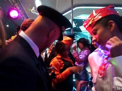 Большая жопа, Большие сиськи, Грудастые, В клубе, Член, Секс без цензуры, Зрелые, Милф