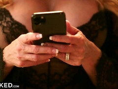 Grosse bite, Noire, Blonde, Sucer une bite, Plantureuse, Gorge profonde, Hard, Lingerie