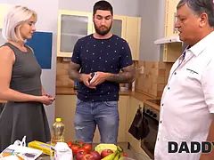 Толстушки, Блондинки, Застукали, Измена, Рогоносцы, Папочка, Хд, Молоденькие