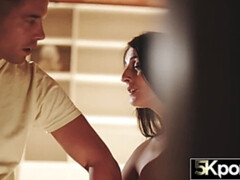 Culo grande, Tetas grandes, Mamada, Morena, Checa, Penetracion con dedos, Sexo duro, Lamidas