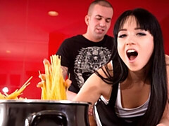 デカ尻, デカチン, フェラチオ, 茶髪の, バック, 自然山雀, ティーン, オッパイの